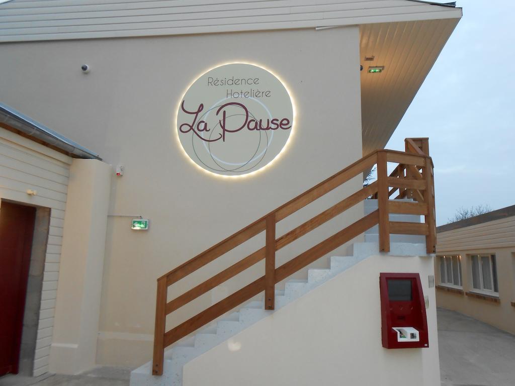 La Pause Hotel เอเวรอ ภายนอก รูปภาพ