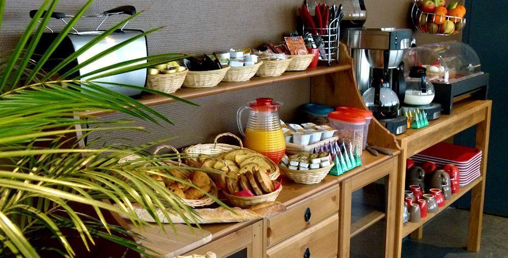 La Pause Hotel เอเวรอ ภายนอก รูปภาพ